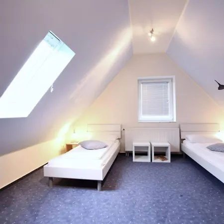 Parkoase 3 * וגנרוגה