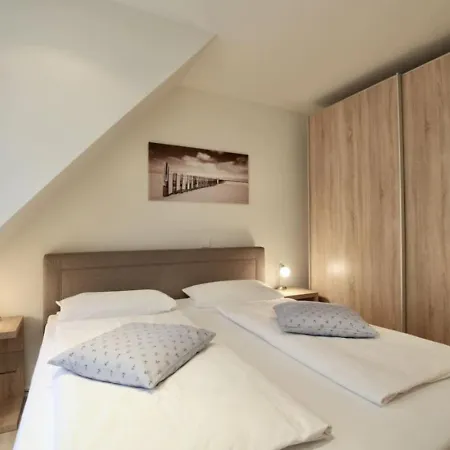 Parkoase 3 דירה *